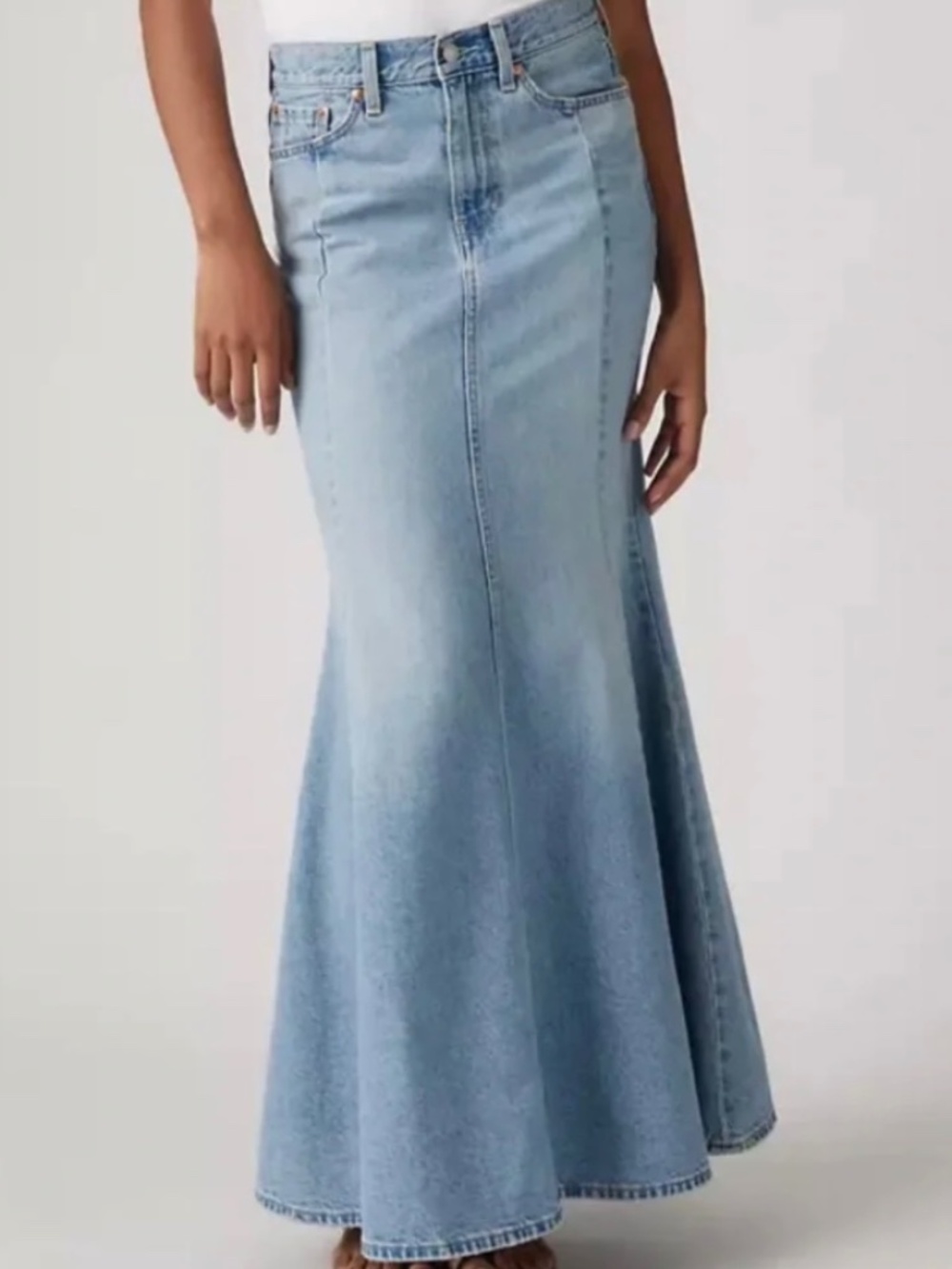 Levi’s Maxi Levi's denim mermaid skirt size small